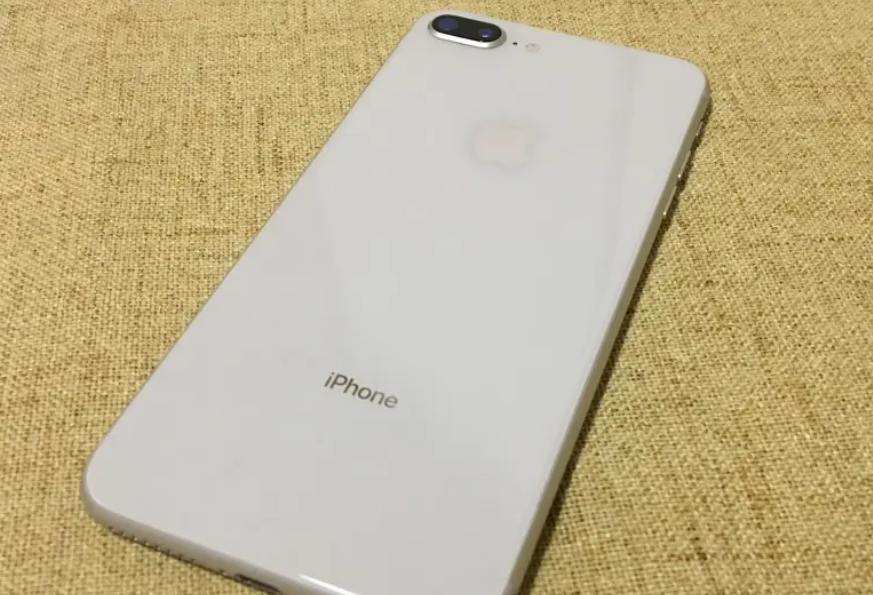 金水区苹果8p换电池维修点分享两年多苹果8P想换第三方的电池哪个好?